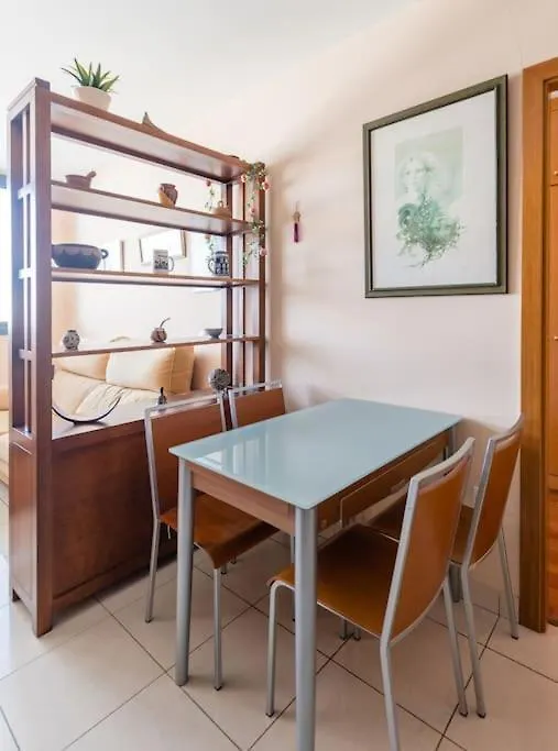 Santa Cruz Skyline: High Views Apartment 0*, Santa Cruz de Tenerife